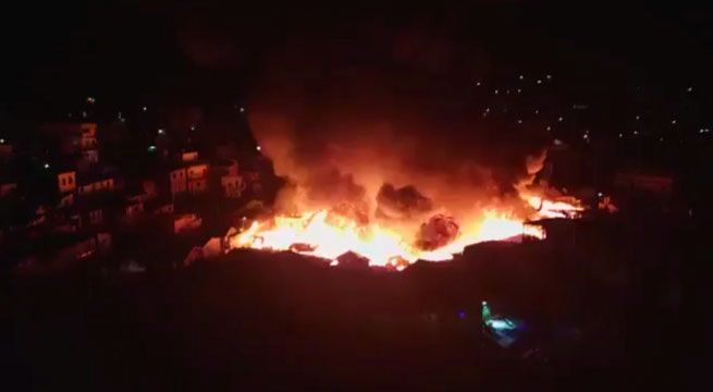 Brasil: Incendio destruyó 600 viviendas en la ciudad de Manaos