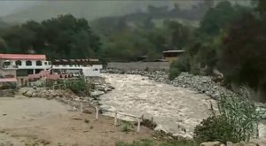 Siete distritos de Huarochirí aislados por caída de huaico