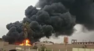 Incendio consume fábrica en zona industrial de Huachipa