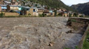 Huánuco: desborde de río Vizcarra afecta a viviendas