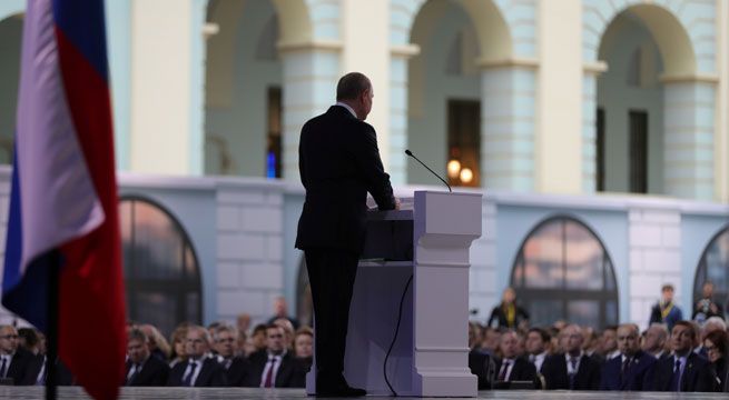 Vladimir Putin: “Apuntaremos a EEUU si Washington despliega misiles en Europa”