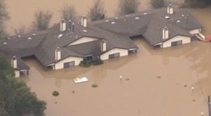 Estados Unidos: inundaciones cubren el norte de California