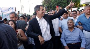 Opositor Guaidó parte desde ciudad ecuatoriana tras anunciar regreso a Venezuela