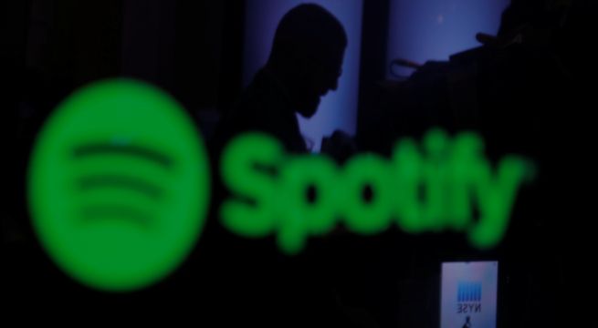 Spotify presenta denuncia contra Apple en la Unión Europea