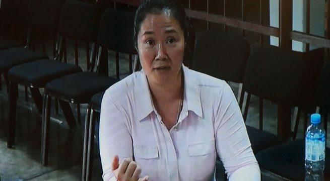 Keiko Fujimori fue trasladada al penal de la Diroes para visitar a su padre
