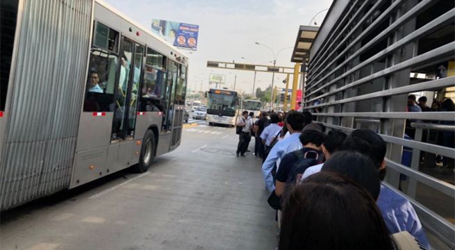 Metropolitano: incidente de tránsito retrasa llegada de buses a estaciones