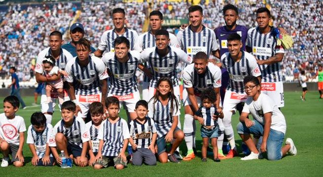 Alianza Lima recibe duro castigo de la Conmebol por insultos a árbitro