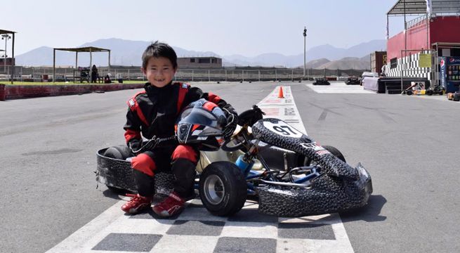 ¡Juan Diego Shimabukuro la rompe en la Baby Kart! 