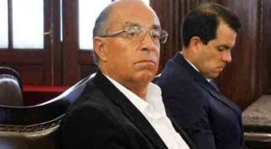 Comisión recomienda levantar inmunidad de arresto de Edwin Donayre