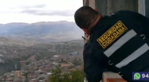 Ladrón se arrojó desde un tercer piso para huir del serenazgo en Ayacucho [VIDEO]