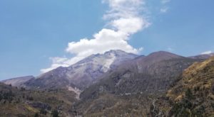 Reportan derrumbe en el volcán Ubinas [video]