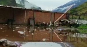 Emergencia en Cusco: río Kitamayo se desborda e inunda viviendas en Pisac [VIDEO]