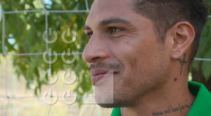 Paolo Guerrero recibió a Latina en Buenos Aires