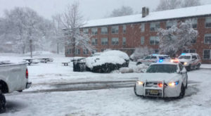 Tormenta de nieve congela Nueva York y la costa oeste de Estados Unidos