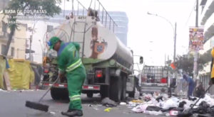 Festejos por Año Nuevo dejaron toneladas de basura en el cercado de Lima