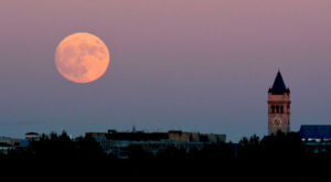 Superluna: Las imágenes más impresionantes del satélite en la primera noche del año 2018