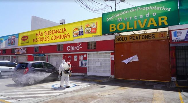 Municipalidad de Pueblo Libre realizó desinfección de los mercados para prevenir el coronavirus