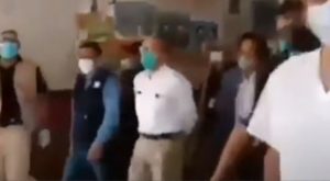 Ministro de Salud fue increpado por personal médico en hospital de Chimbote [VIDEO]