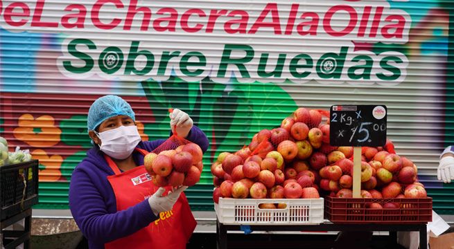 Municipalidad de Pueblo Libre impulsa mercados saludables en el “Día del Campesino”