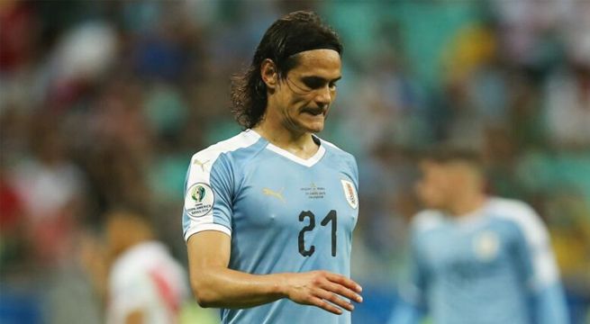 Edinson Cavani queda fuera de la lista de Uruguay para las eliminatorias