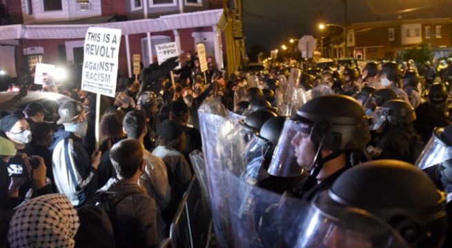 Filadelfia impone un toque de queda para calmar violentas protestas