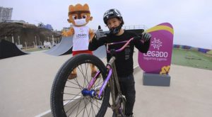 Diego Lazo, el estudiante de ingeniería civil que ahora es la promesa del Ciclismo BMX