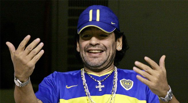 Derechos de imagen, autos de lujo y hasta un tanque: la fortuna de Maradona