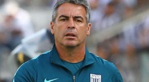 La tristeza de Pablo Bengoechea tras el descenso de Alianza Lima