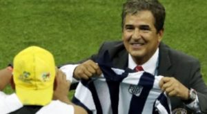 Jorge Luis Pinto muy afectado por el descenso de Alianza Lima