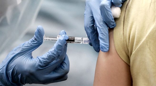 Rusia informa que más de 100.000 personas ya se han vacunado contra el Covid-19