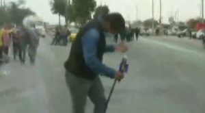 Protestas en Ica: equipo de Latina fue agredido durante bloqueo de Panamericana Sur