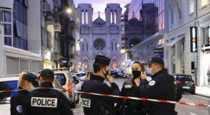 Ataque con cuchillo en catedral deja tres muertos