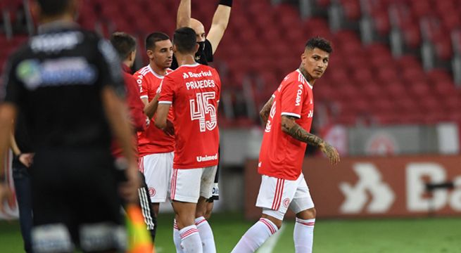 Paolo Guerrero volvió a las canchas luego de 210 días