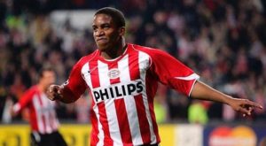 El PSV Eindhoven también le dedicó un mensaje a Jefferson Farfán