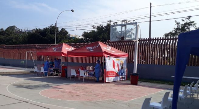 Instalan centro de vacunación en Complejo IPD Chacarilla de Otero