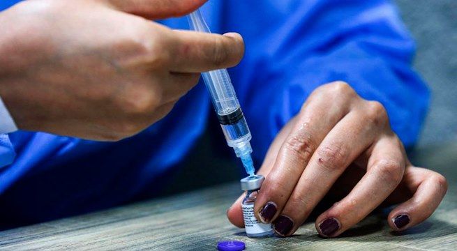La UE va a recibir 50 millones de dosis más de vacunas Pfizer en el segundo trimestre