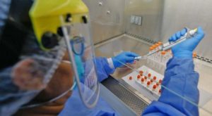 Científicos peruanos desarrollarán fármaco para neutralizar el nuevo coronavirus