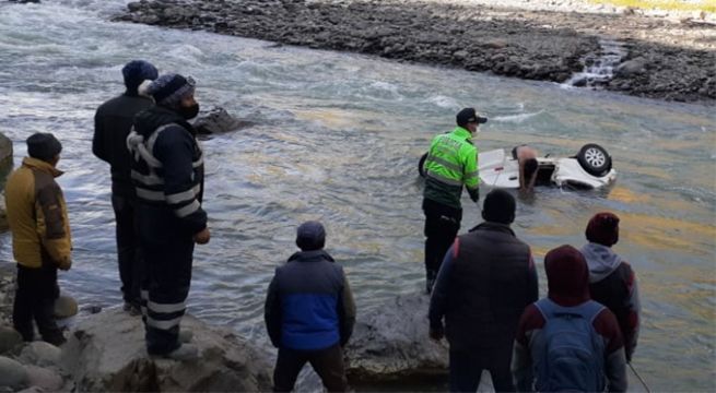 Vehículo cae a un río en el Cusco, dejando muertos y heridos