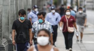 Lima y Callao bajan a riesgo muy alto y se levanta toque de queda los domingos