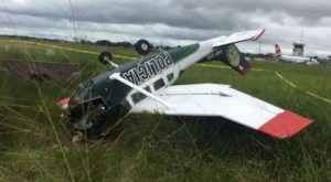 Avioneta de la Policía cayó en Pucallpa y tripulantes salvaron la vida