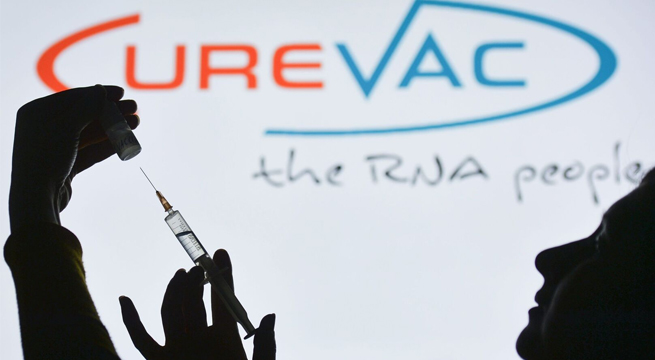 Vacuna de CureVac fracasa en la fase final de pruebas