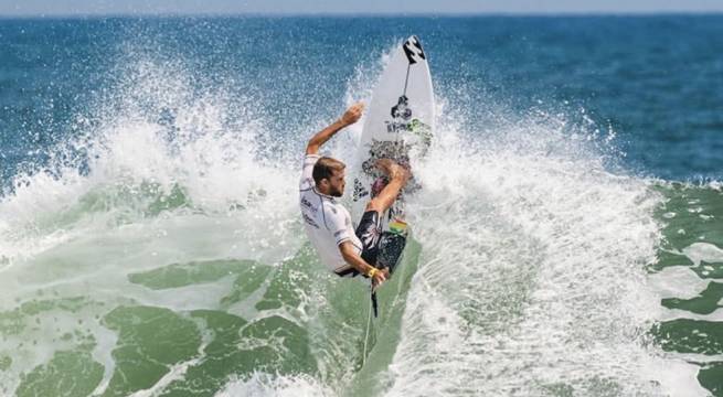 Tokio 2020: Miguel Tudela clasifica a tercera ronda de surf