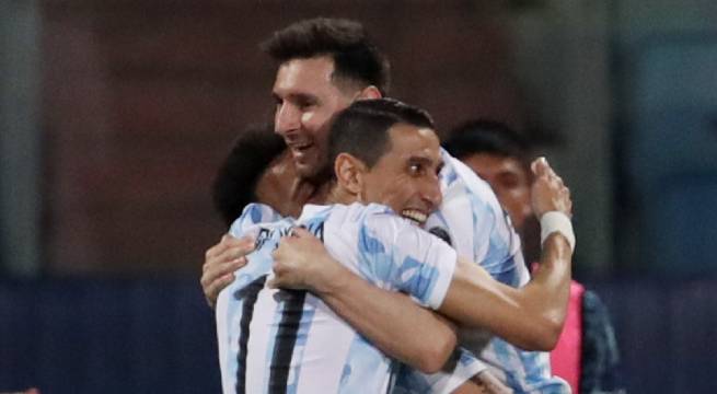 Argentina goleó 3-0 a Ecuador y clasificó a semifinales de la Copa América [Video]