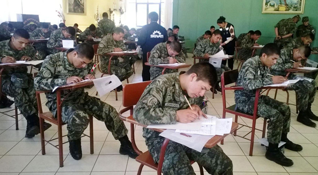 Jóvenes que no estudien ni trabajen deberán acudir al servicio militar