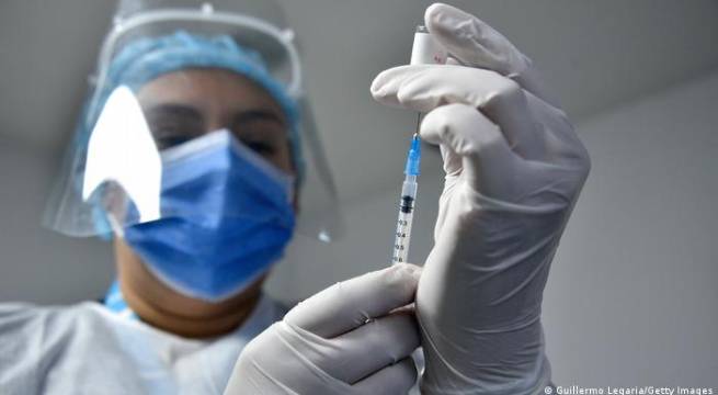 África comenzará a recibir dosis de vacunas COVID-19 de parte de EEUU la próxima semana