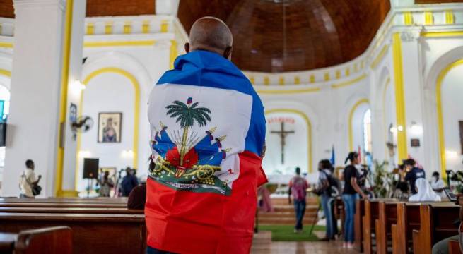 Disturbios marcan funeral de presidente de Haití