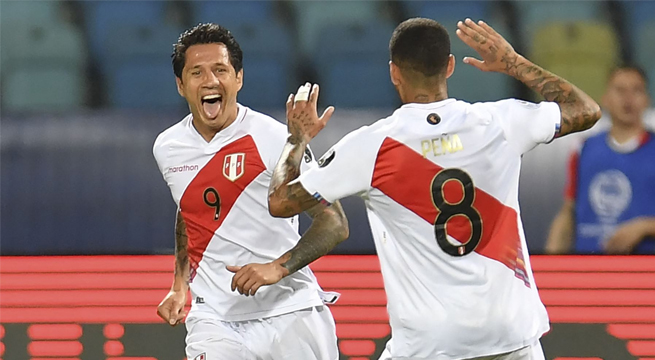 Gianluca Lapadula: “La selección peruana es más que un equipo, somos una familia”