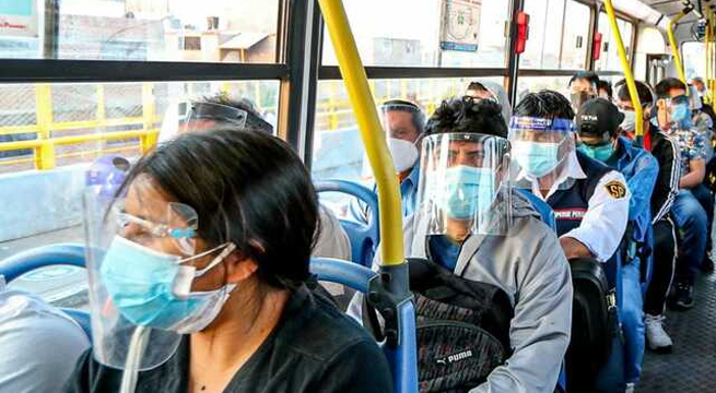 Transportistas que presten protectores faciales recibirán una multa de S/220