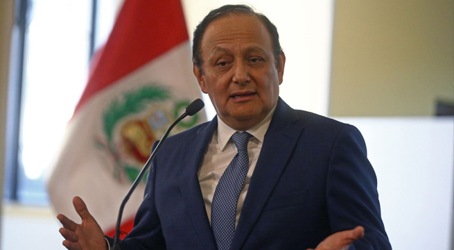 Defensor del Pueblo se reunió con el presidente Castillo: “Me voy satisfecho por la receptividad”