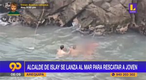 Alcalde de Islay se lanzó al mar para rescatar a un joven